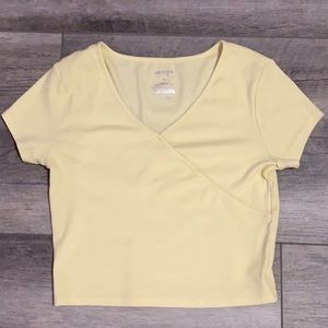Stretchy Yellow Crop Top